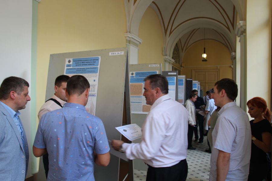Abbildung 4: Auszeichnung der besten Projektdarstellungen während der Poster-Session