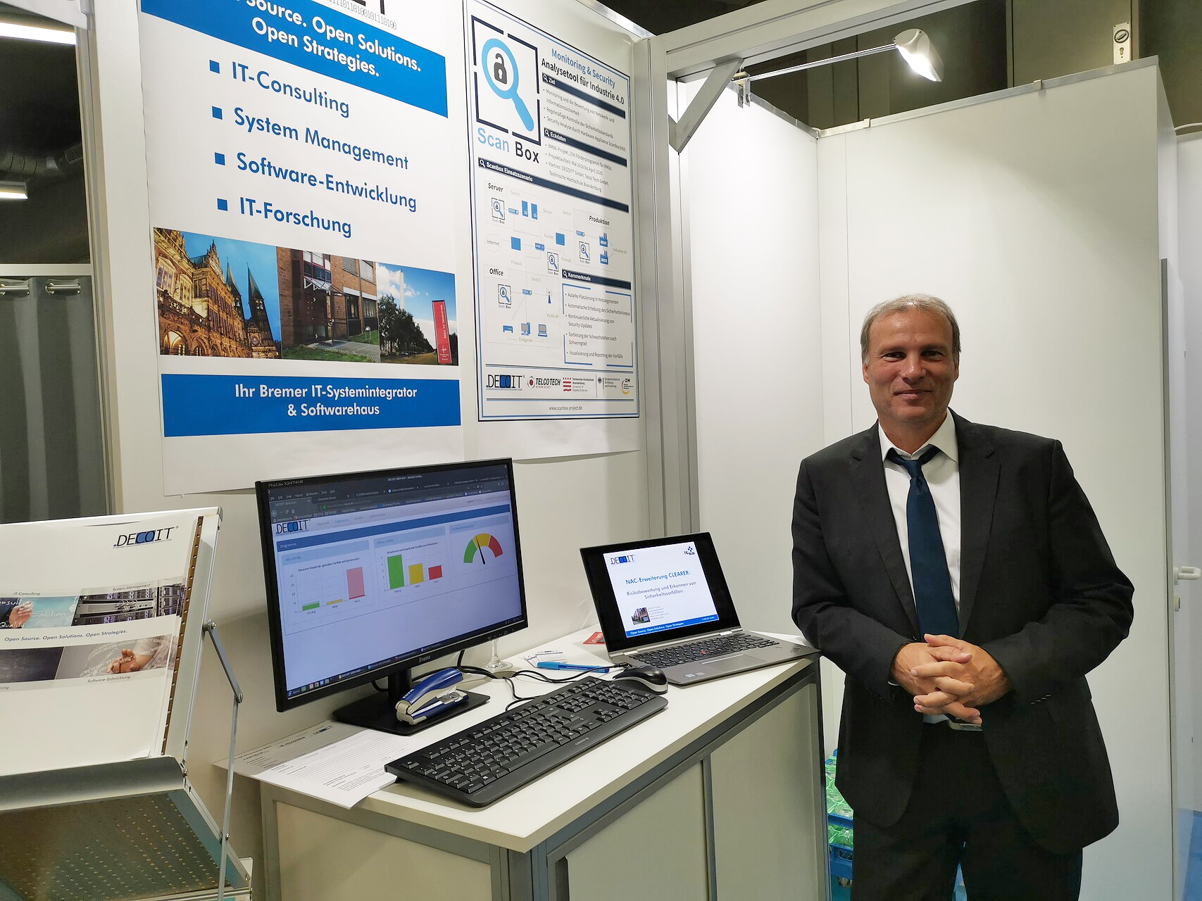 Abbildung 2: Ausstellung der DECOIT auf der Sicherheitsmesse it-sa in Nürnberg