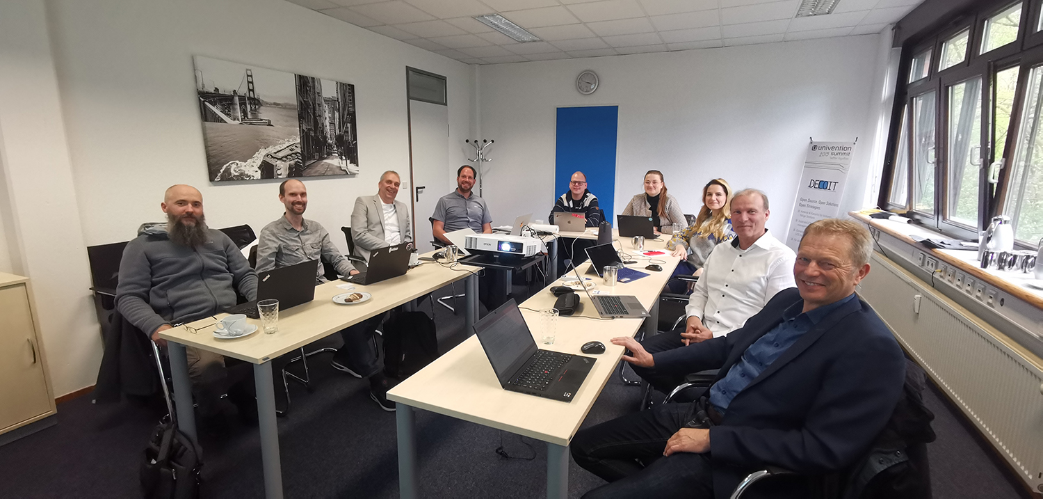 Abbildung: Kick-off-Meeting mit allen Partnern bei der DECOIT in Bremen