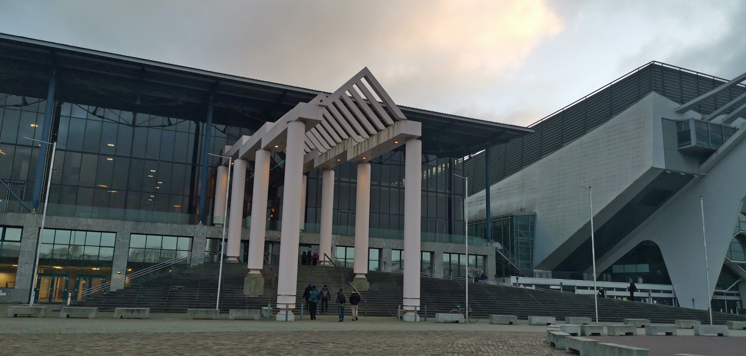 Abbildung 1: Eingang zum Congress Centrum Bremen
