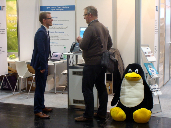 Standdiskussionen mit Open-Source-Interessierten